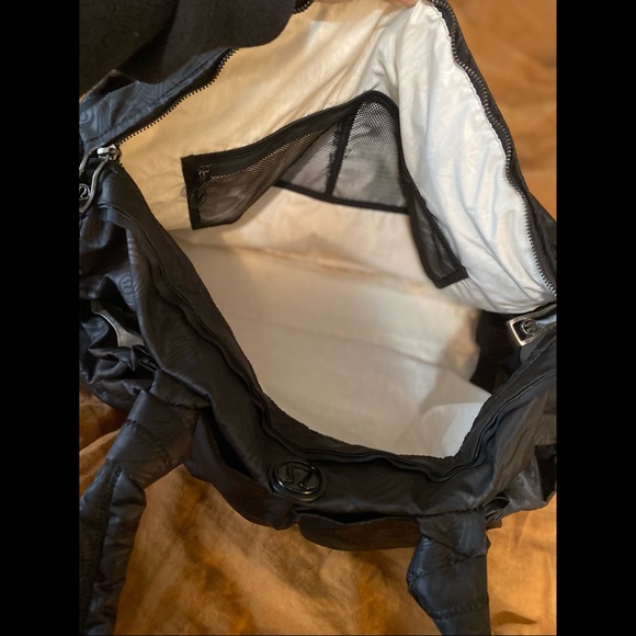 Lululemon Yoga Duffle Bag - Picture 7 of 11